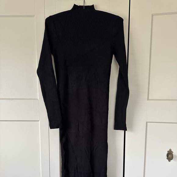Black Ribbed Mock Neck Front Slit Maternity Dress - Picture 3 of 5